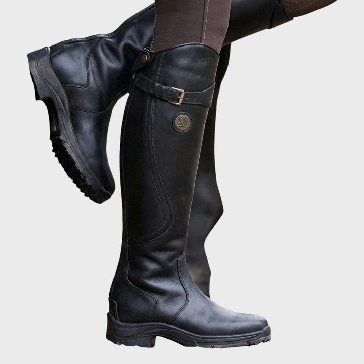 Kristýna | Vysoké kozačky ve vintage stylu