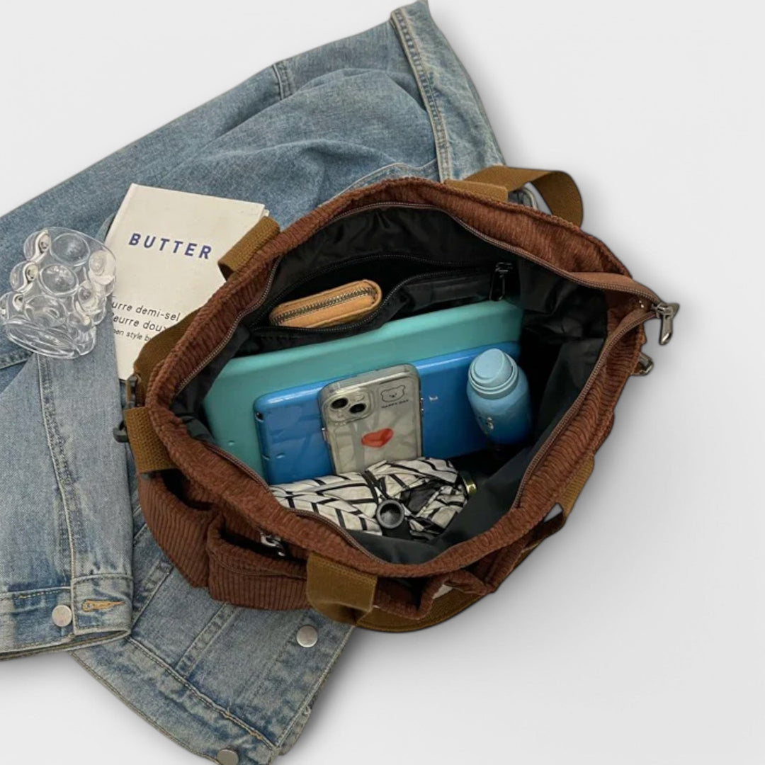 Cécile. - Taška přes rameno