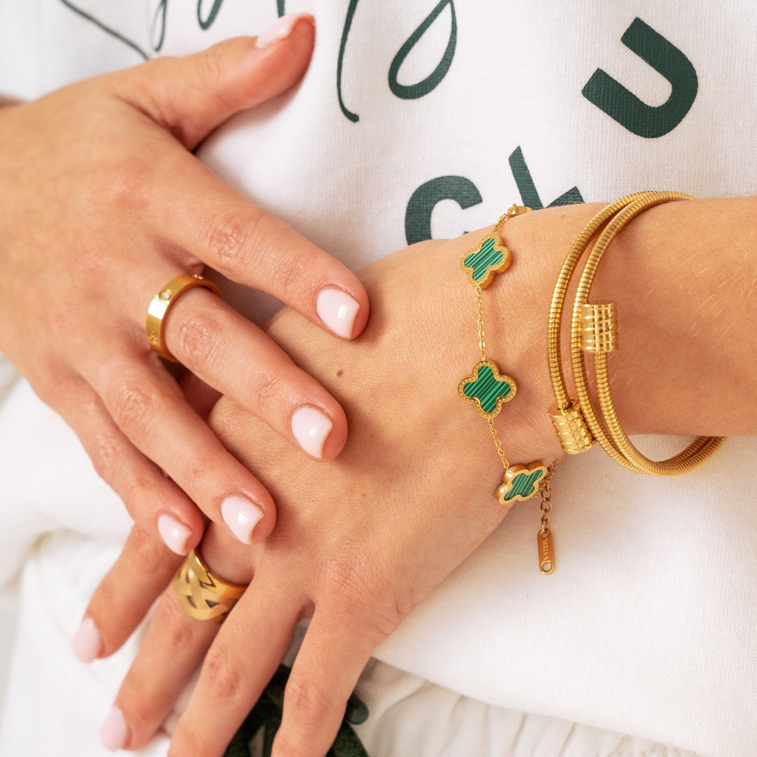 Eliška Elegantní Pulsera Twister Minimalistický Náramek