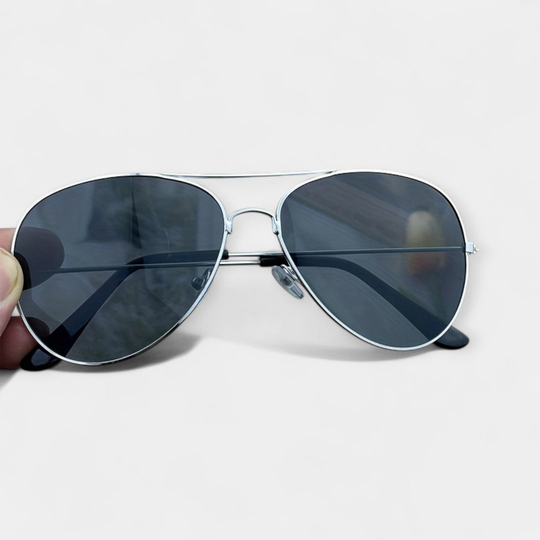 Lucie NadčasověLuxusníZrcadlové Gafas De Sol Vintage